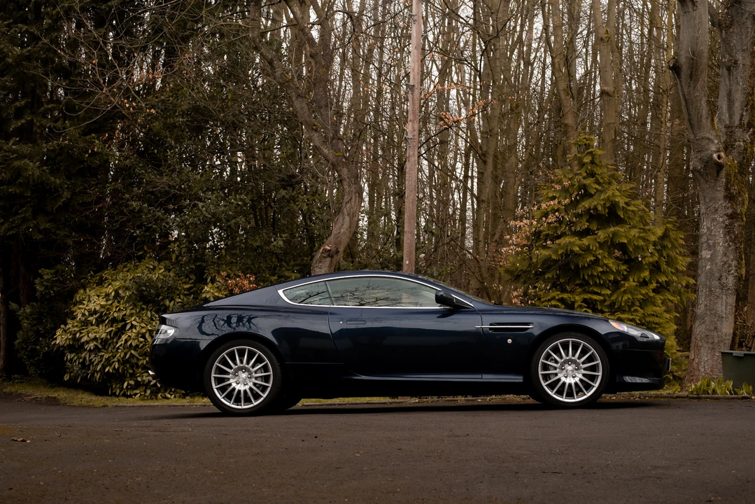 2005 Aston Martin DB9 - Image 14 of 31