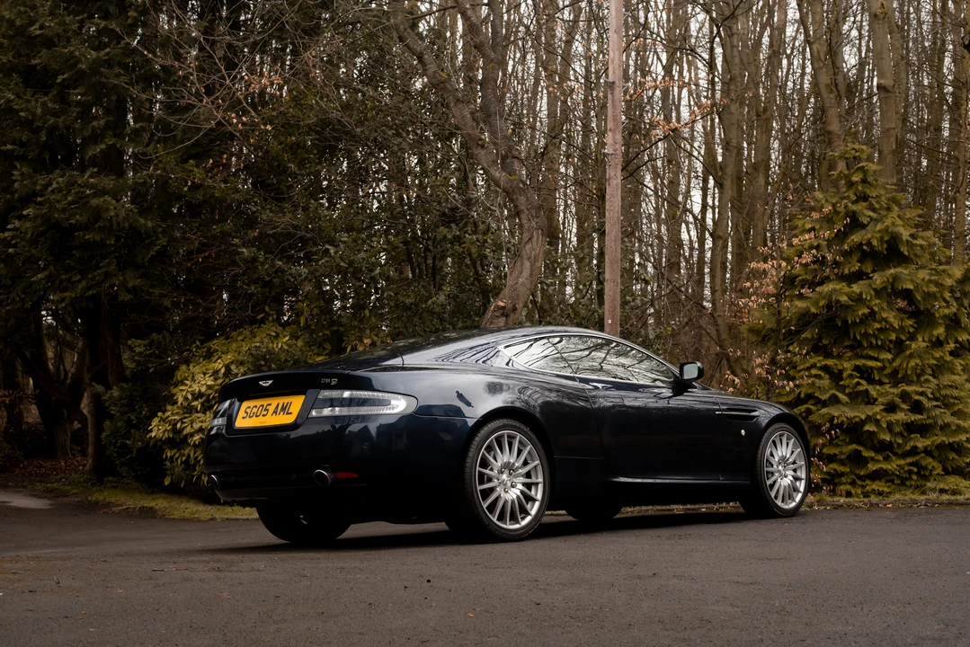 2005 Aston Martin DB9 - Image 16 of 31