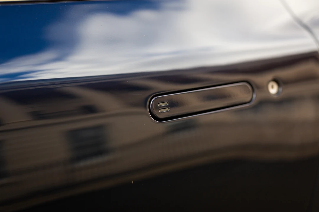 2005 Aston Martin DB9 - Image 14 of 31
