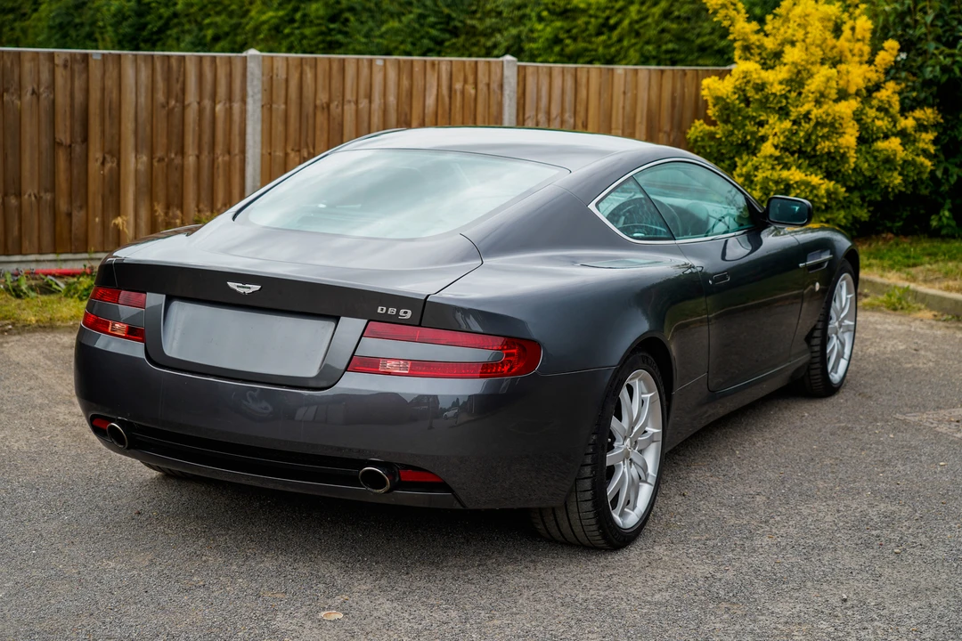 2005 Aston Martin DB9 - Image 10 of 31