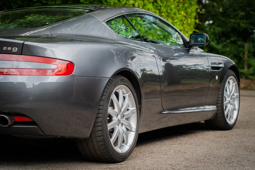2005 Aston Martin DB9 - Image 30 of 31