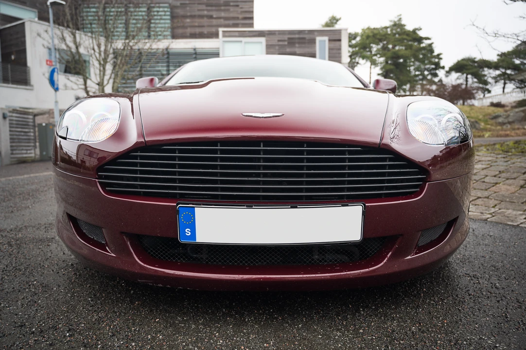 2005 Aston Martin DB9 - Image 13 of 31