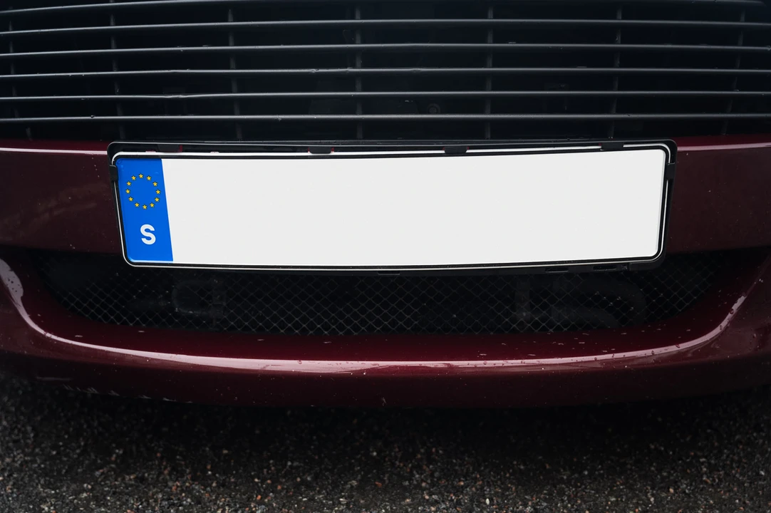2005 Aston Martin DB9 - Image 15 of 31