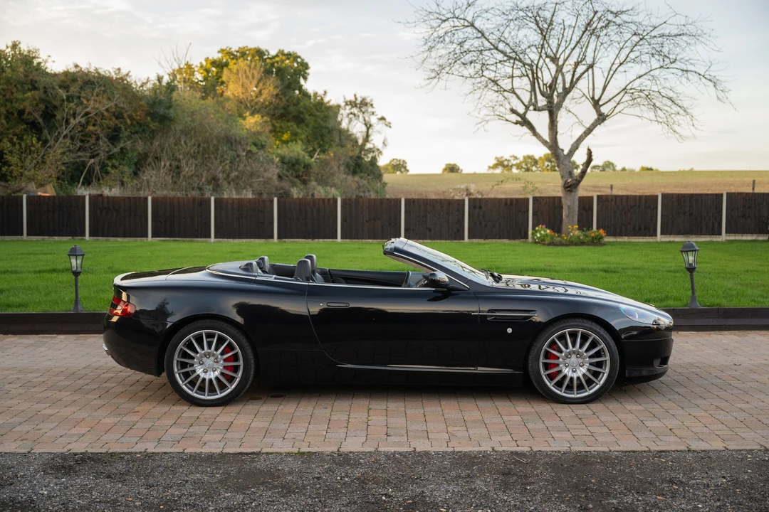 2005 Aston Martin DB9 - Image 12 of 31