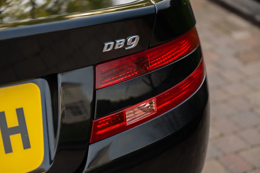 2005 Aston Martin DB9 - Image 21 of 31