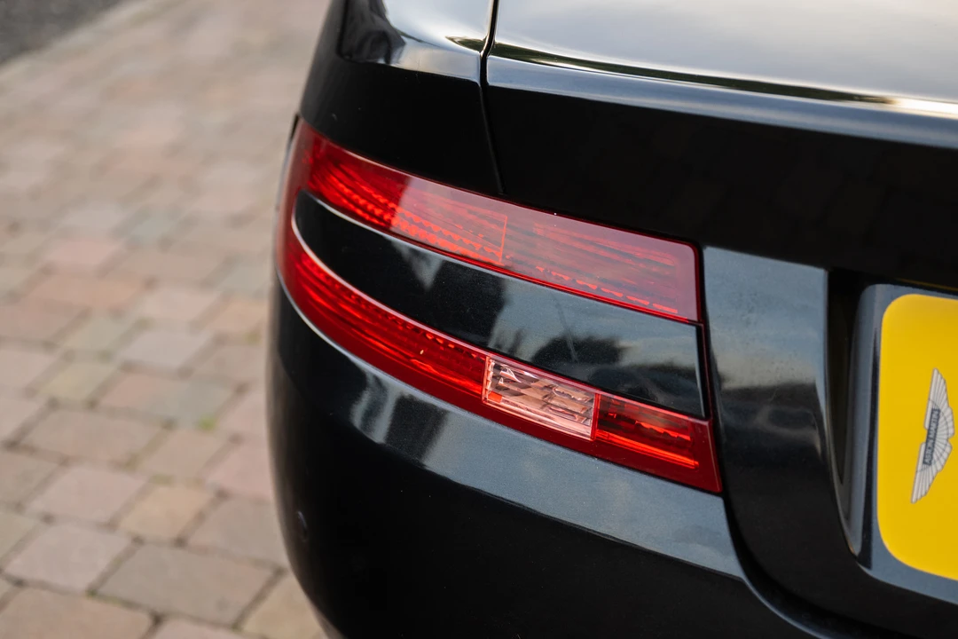 2005 Aston Martin DB9 - Image 22 of 31