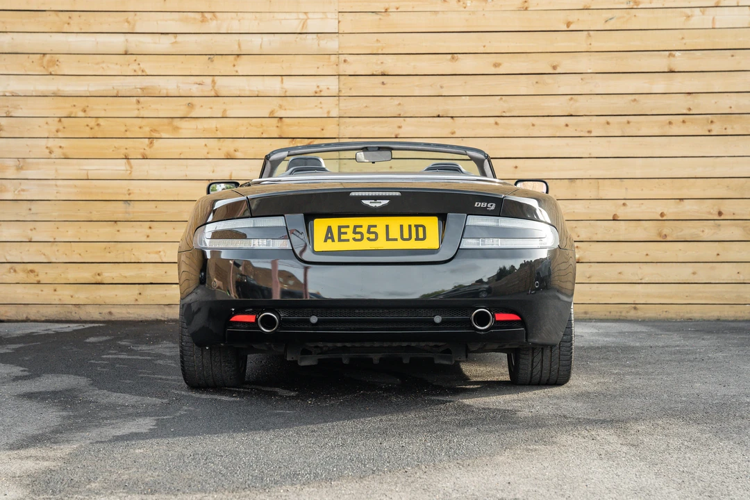 2005 Aston Martin DB9 - Image 7 of 31