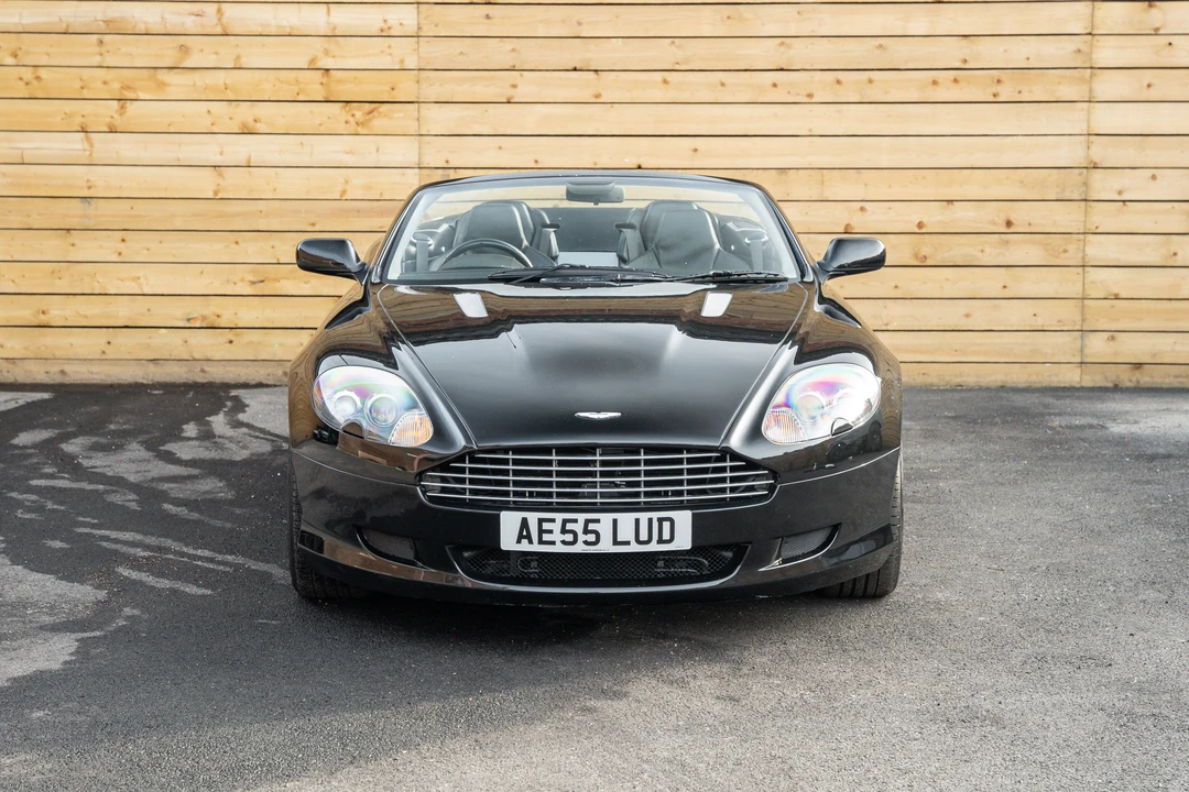 2005 Aston Martin DB9 - Image 11 of 31