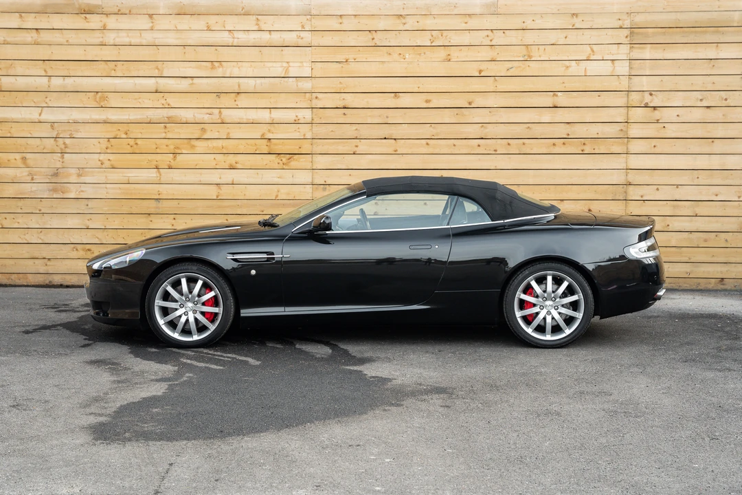 2005 Aston Martin DB9 - Image 5 of 31