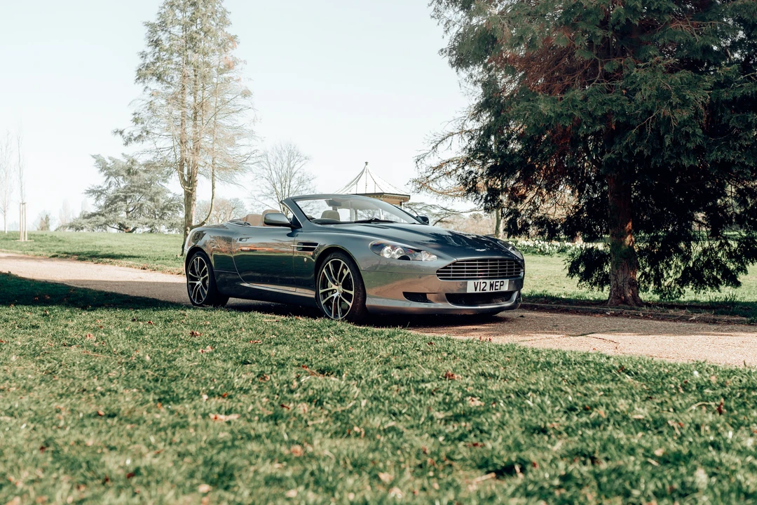 2005 Aston Martin DB9 - Image 13 of 31