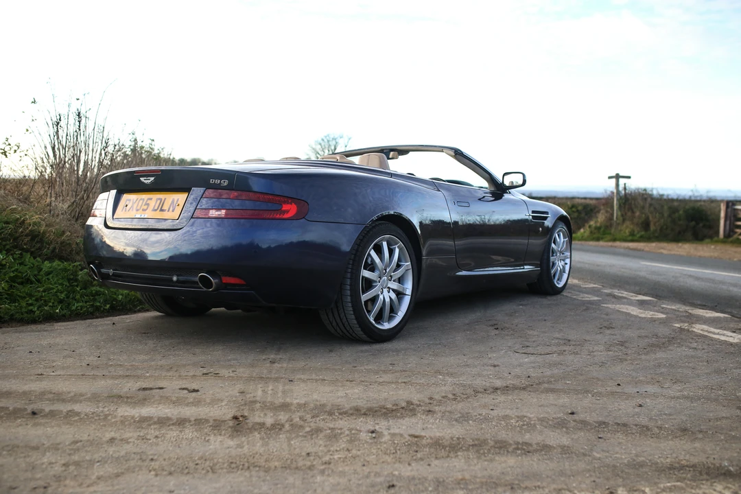 2005 Aston Martin DB9 - Image 18 of 31