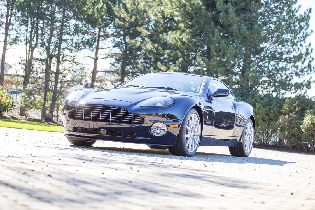 2005 Aston Martin Vanquish 1st Gen - Image 7 of 30