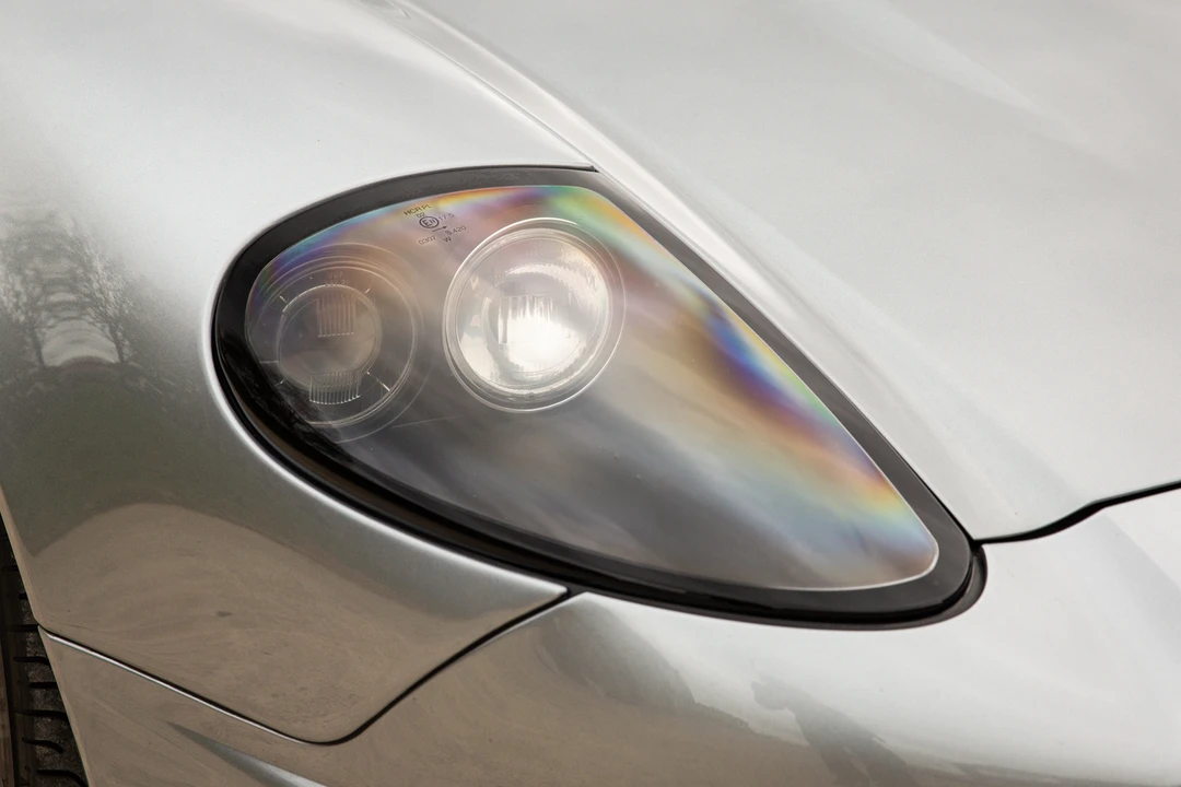 2005 Aston Martin Vanquish 1st Gen - Image 24 of 31