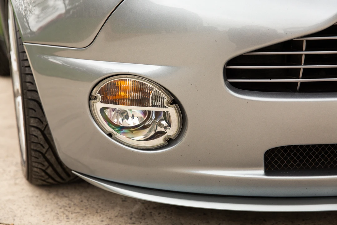 2005 Aston Martin Vanquish 1st Gen - Image 27 of 31