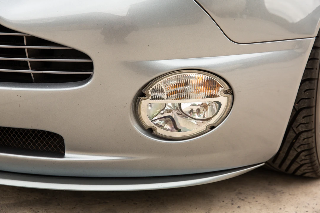 2005 Aston Martin Vanquish 1st Gen - Image 28 of 31