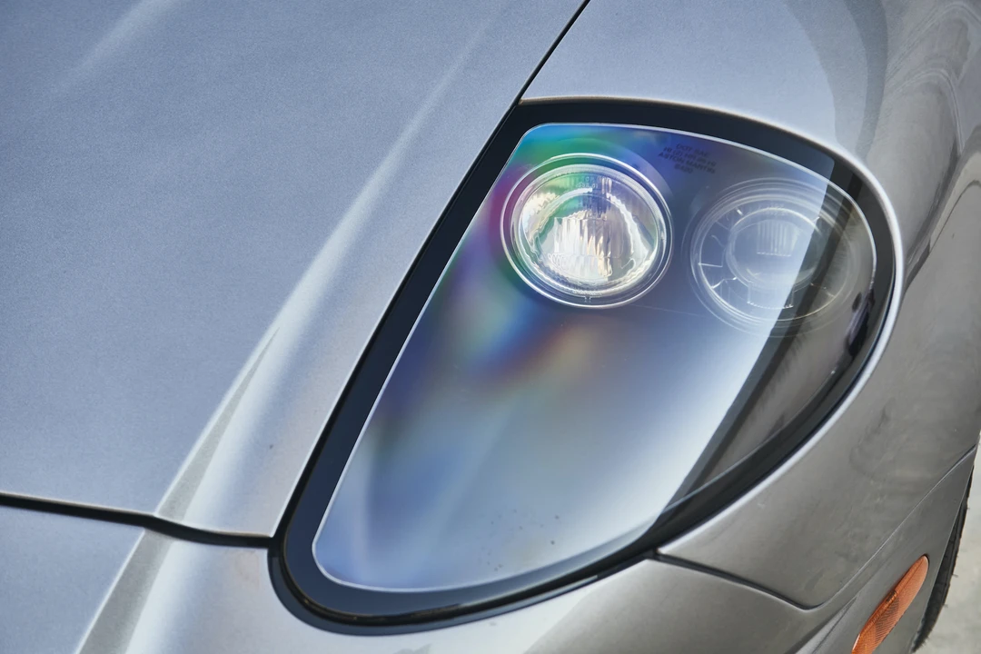 2005 Aston Martin Vanquish 1st Gen - Image 16 of 31