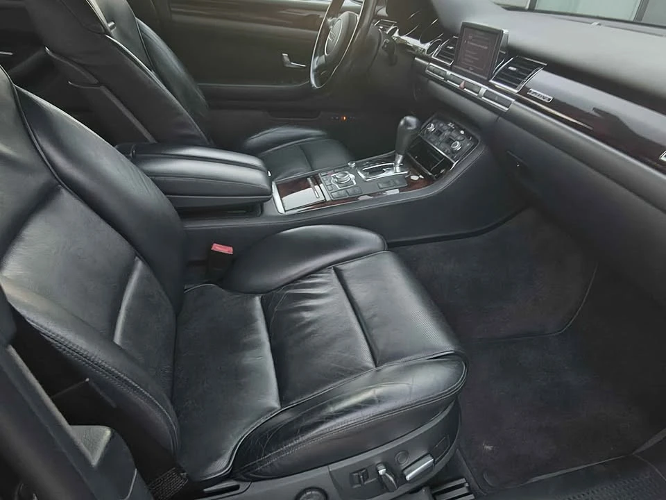 2005 Audi D3 A8 - Image 2 of 8