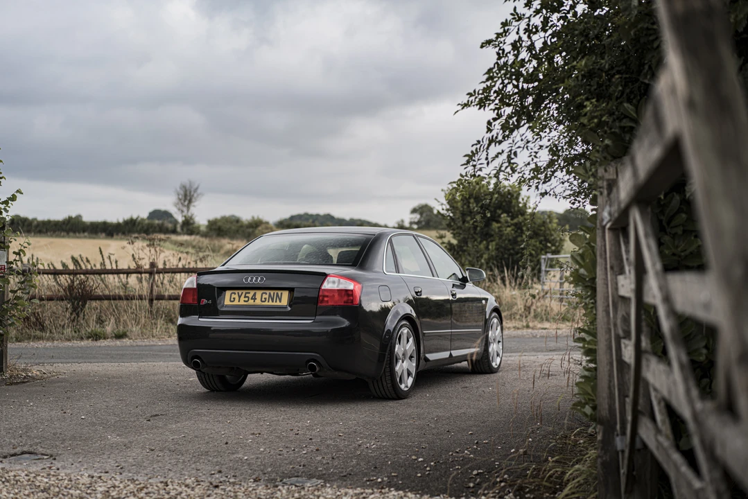 2005 Audi B6 S4 - Image 8 of 31