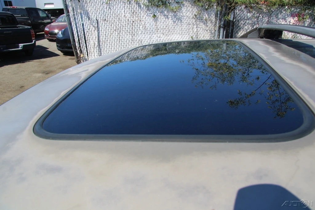 2005 Acura MDX 1st Gen - Image 13 of 21