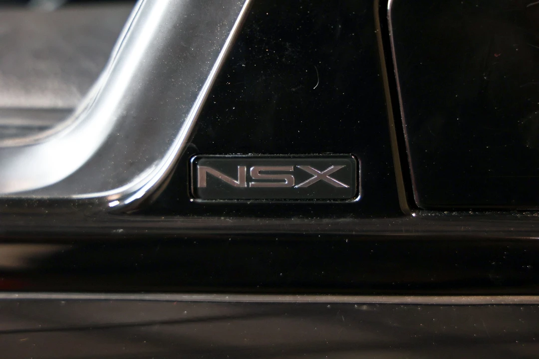 2005 Acura NA2 NSX - Image 5 of 31