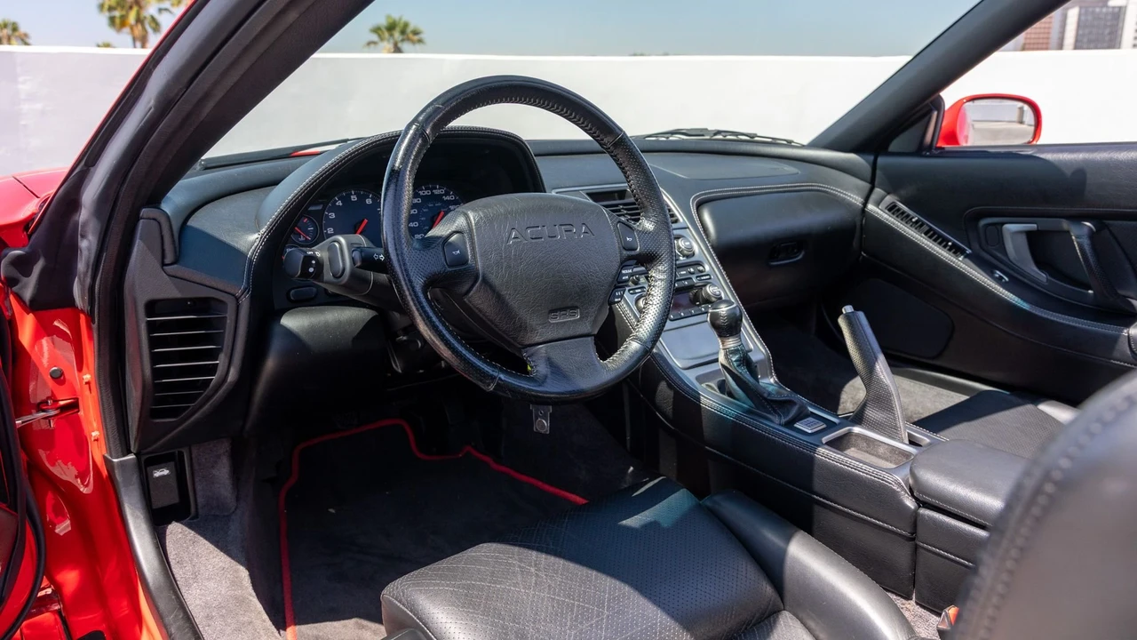 2005 Acura NSX - Image 6 of 31