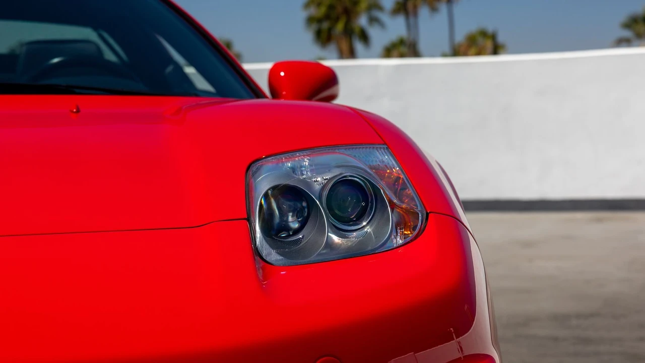 2005 Acura NSX - Image 23 of 31