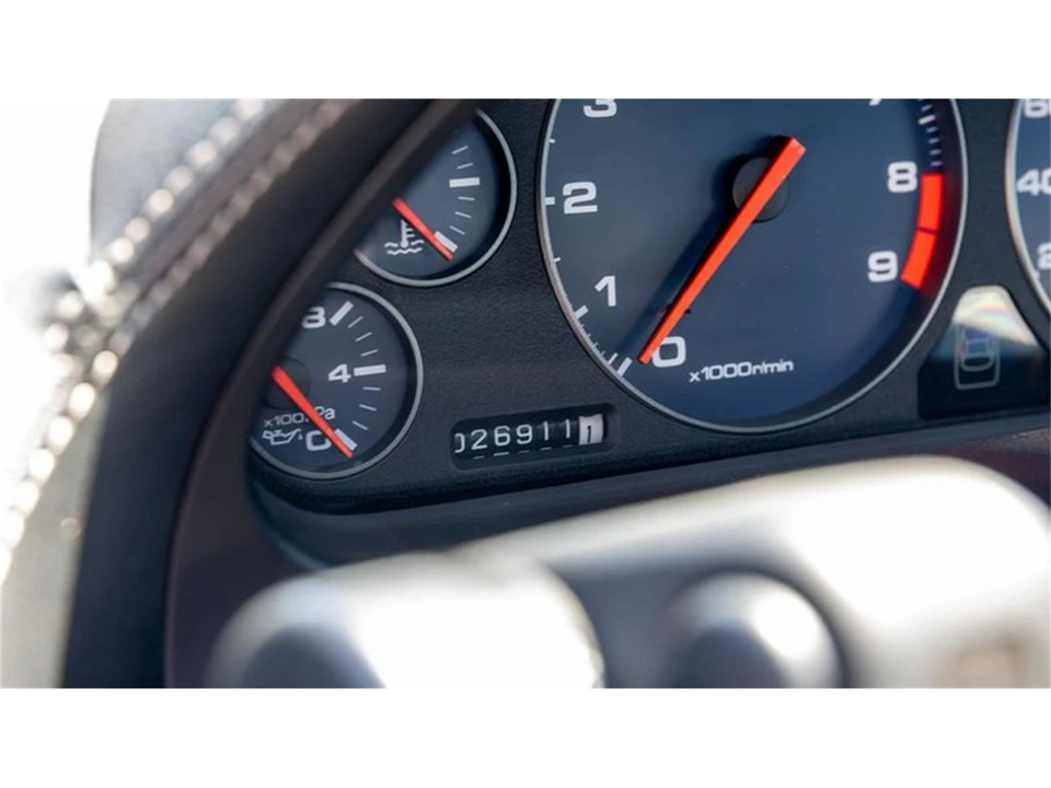 2005 Acura NSX - Image 9 of 31