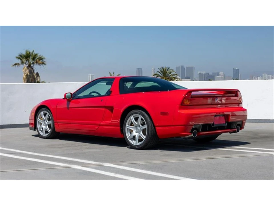 2005 Acura NSX - Image 14 of 31