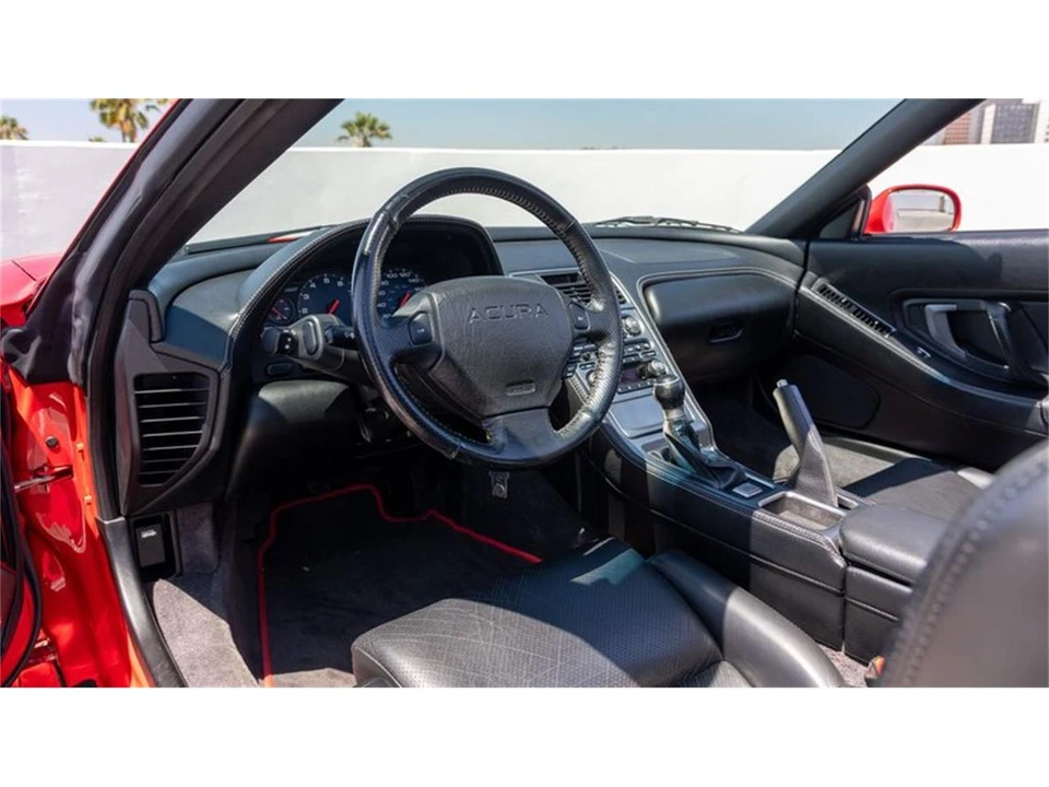 2005 Acura NSX - Image 8 of 31