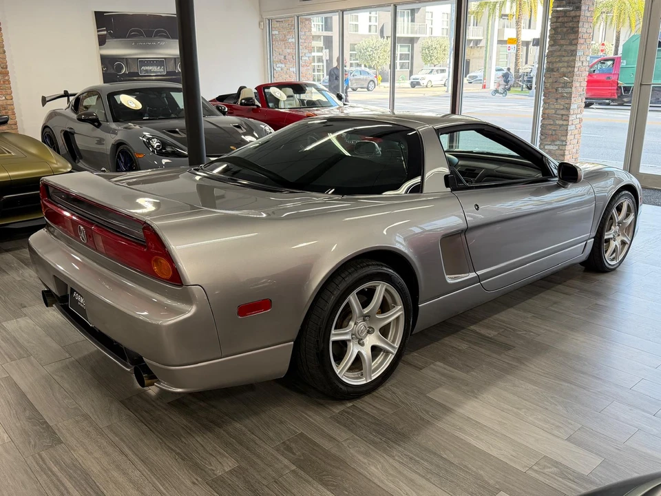 2005 Acura NA2 NSX - Image 12 of 31
