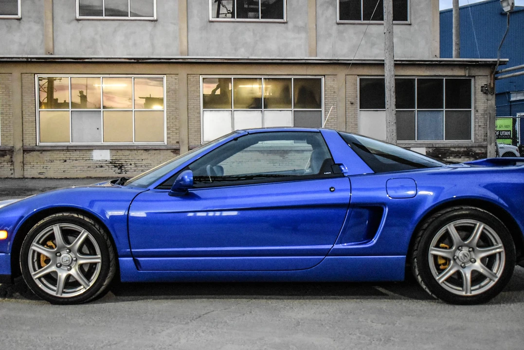 2005 Acura NA2 NSX - Image 7 of 31
