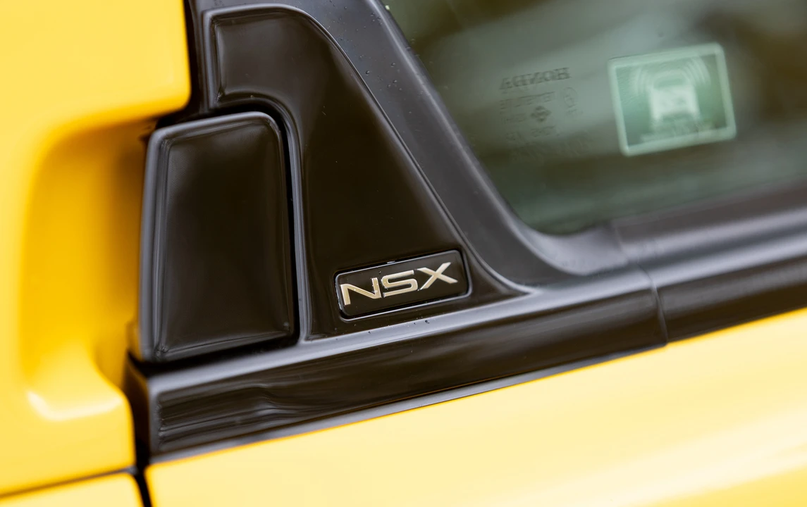 2005 Acura NA2 NSX - Image 12 of 14