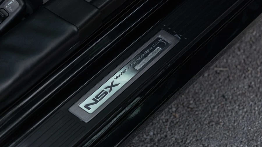 2005 Acura NA2 NSX - Image 19 of 31