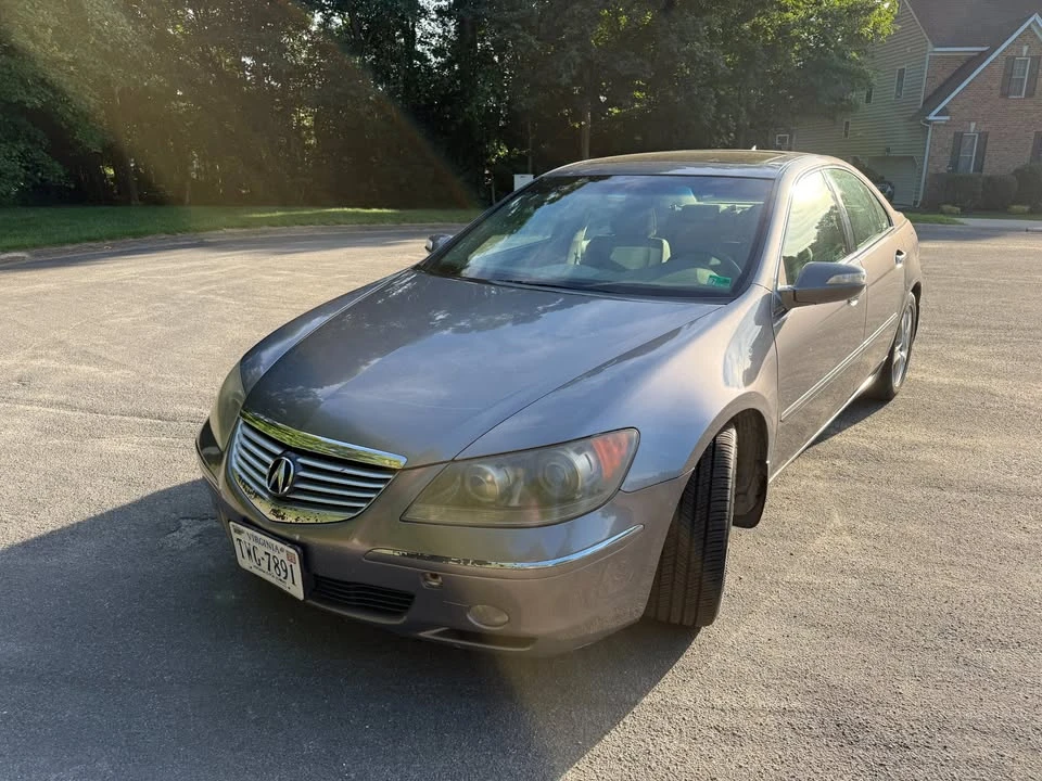 2005 Acura RL 2nd Gen - Image 3 of 18