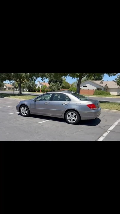 2005 Acura RL 2nd Gen - Image 21 of 21