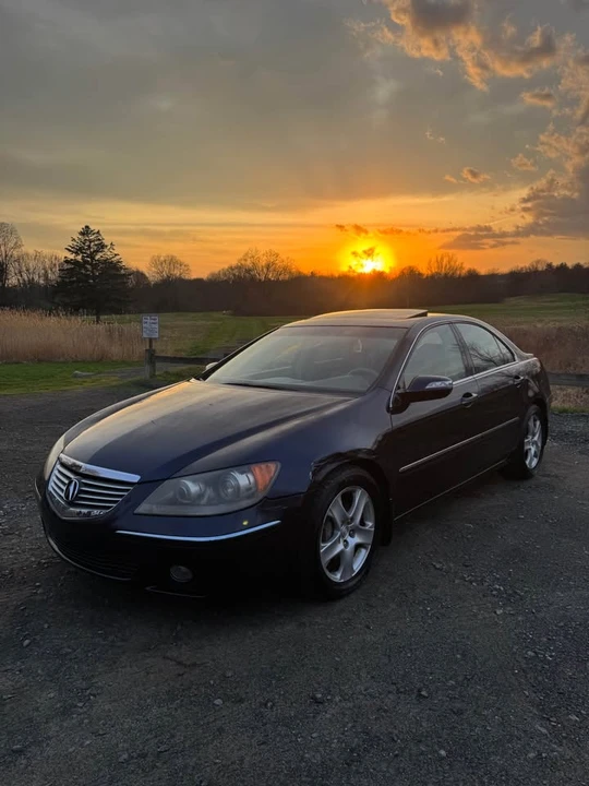2005 Acura RL 2nd Gen - Image 3 of 13