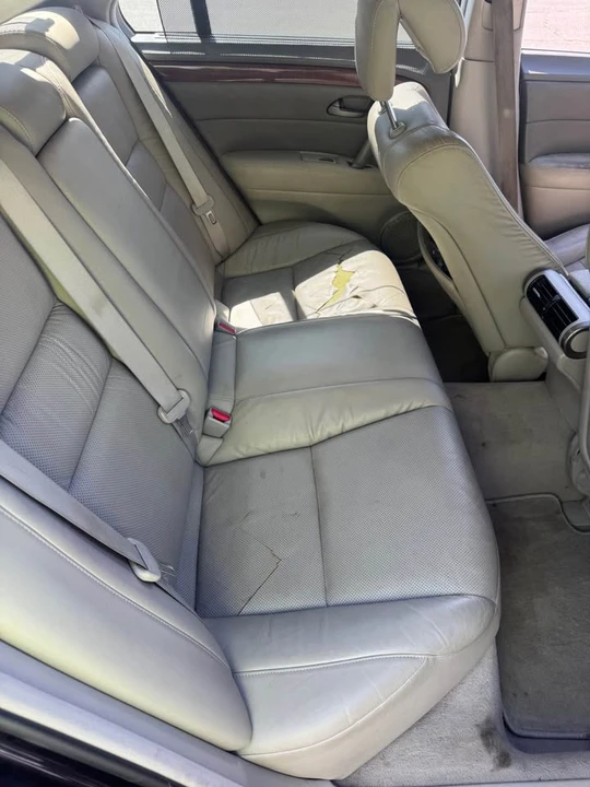 2005 Acura RL 2nd Gen - Image 11 of 13