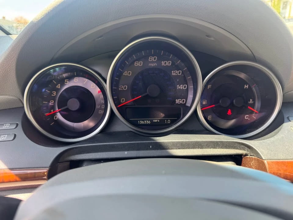 2005 Acura RL 2nd Gen - Image 9 of 13