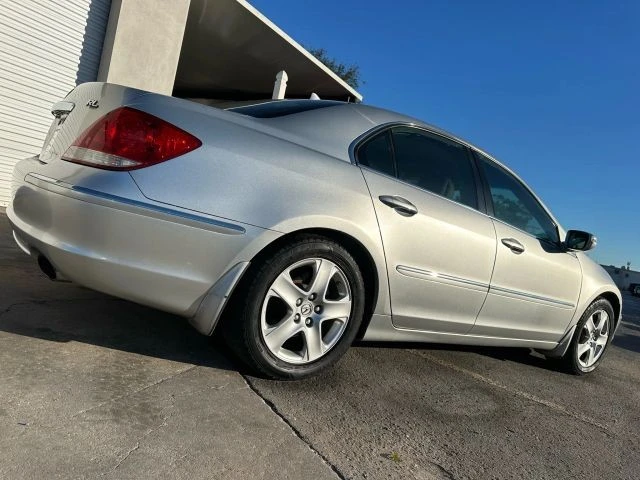 2005 Acura RL 2nd Gen - Image 3 of 9