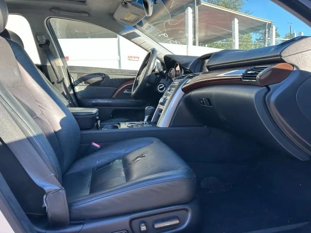 2005 Acura RL 2nd Gen - Image 7 of 9