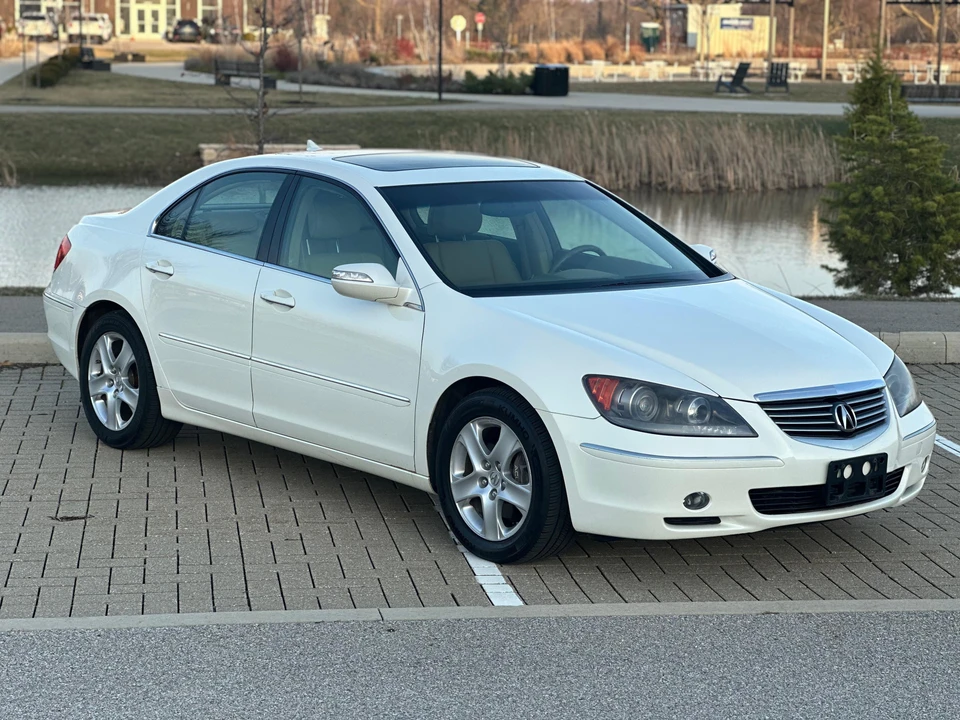 2005 Acura RL 2nd Gen - Image 31 of 31