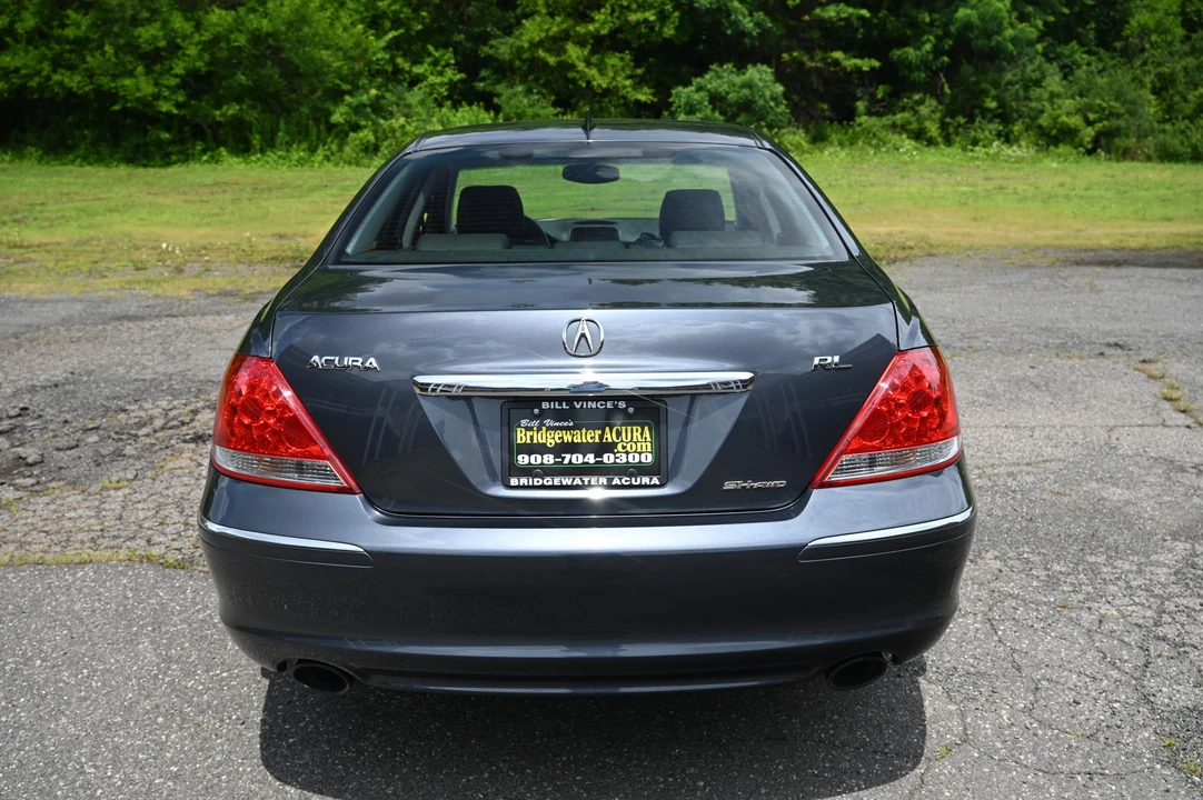 2005 Acura RL 2nd Gen - Image 20 of 31