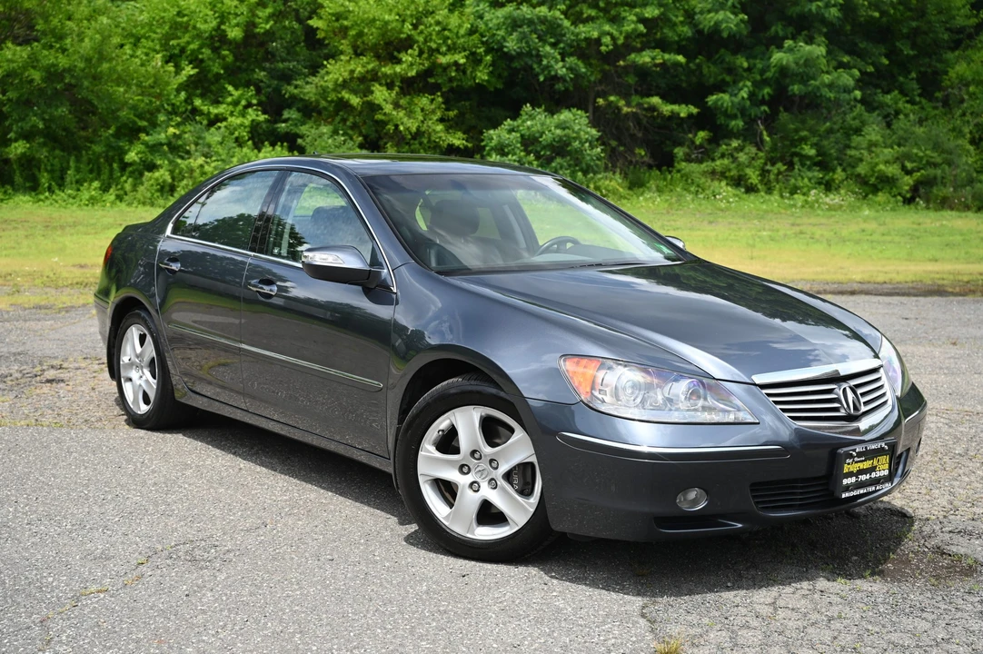 2005 Acura RL 2nd Gen - Image 27 of 31