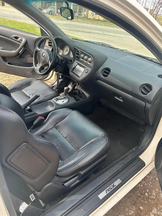 2005 Acura RSX - Image 8 of 9