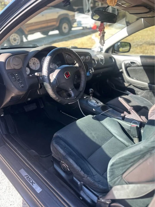 2005 Acura RSX - Image 8 of 10