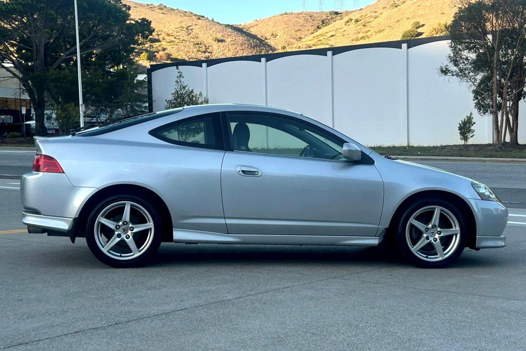 2005 Acura Integra 4th Gen - Image 3 of 31