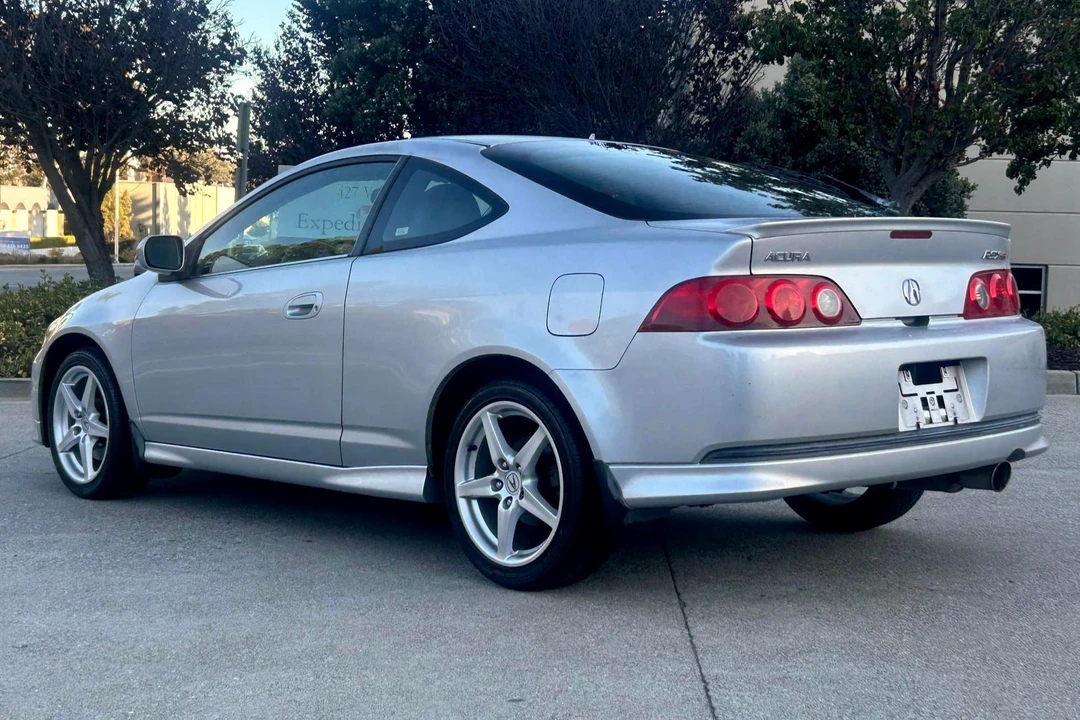 2005 Acura Integra 4th Gen - Image 9 of 31