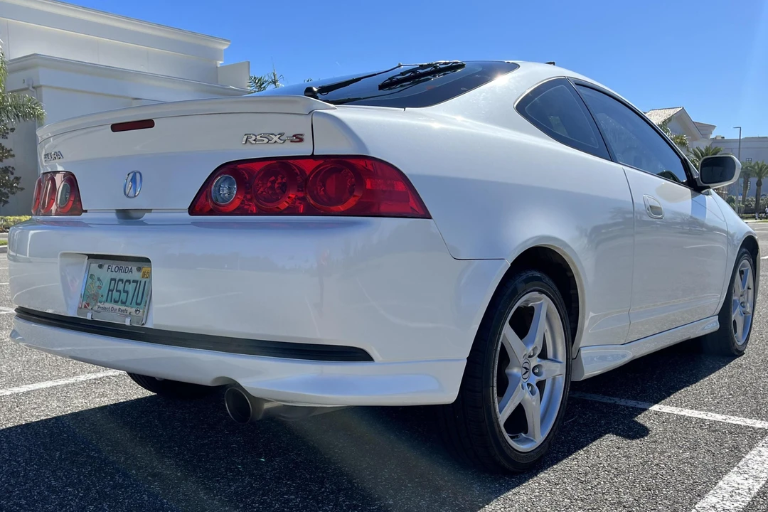 2005 Acura Integra 4th Gen - Image 11 of 31