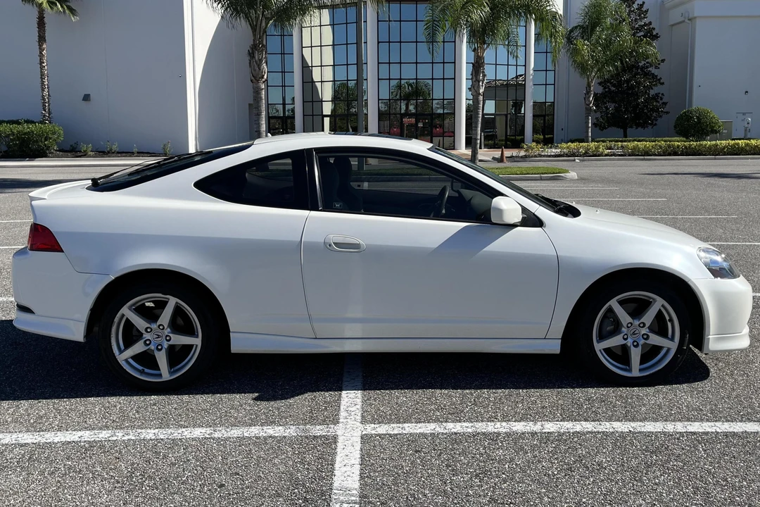 2005 Acura Integra 4th Gen - Image 13 of 31