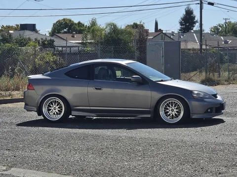 2005 Acura RSX Type-S - Image 2 of 10